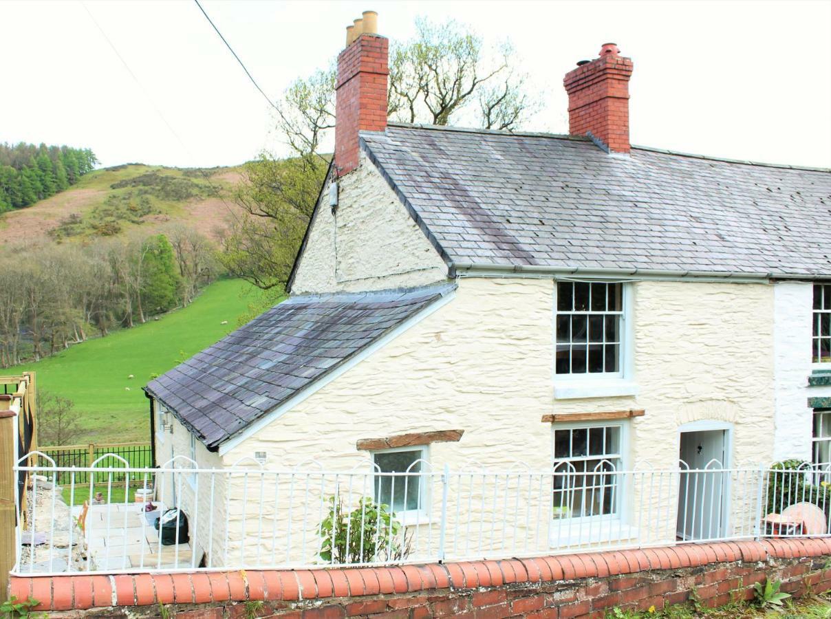 Holiday home Riverside Llangollen